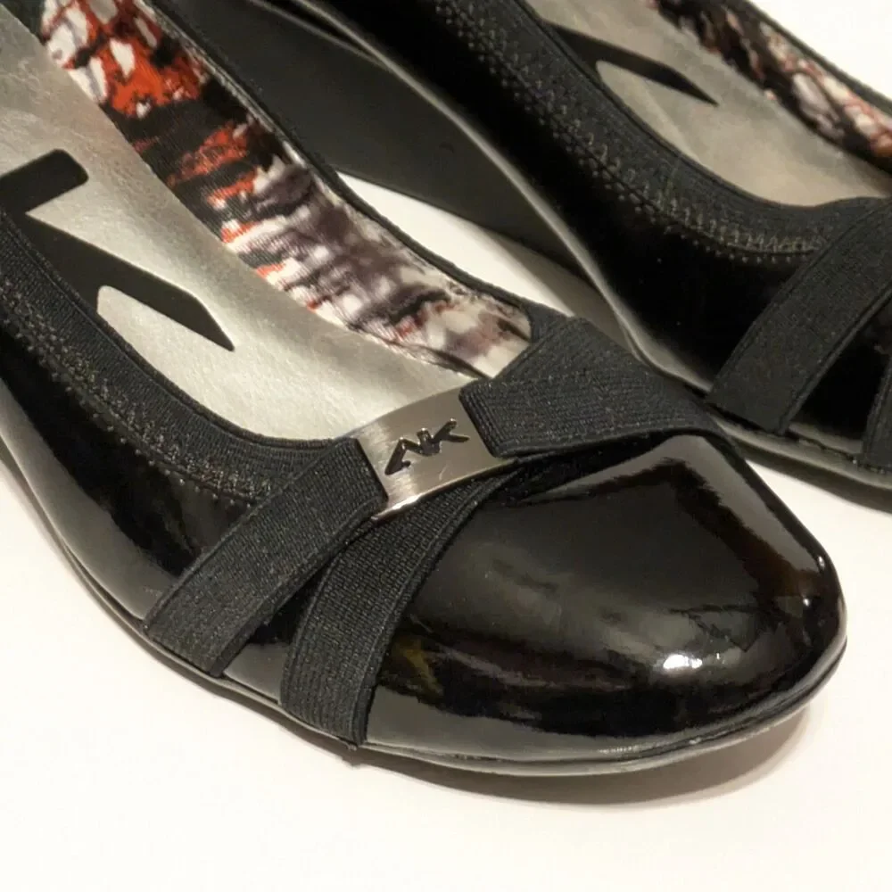 Anne Klein AKDEFINITELY Women's Black Silver Buckle Wedge Career Shoes Size 6 M